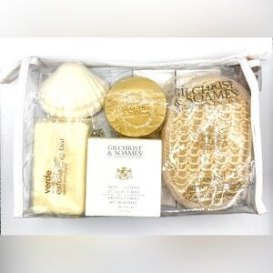 Gilchrist & Soames London 12PCS Luxe Travel Gift Bag! Great for Travel or Guests